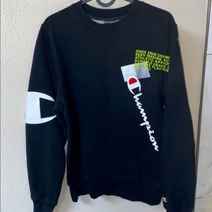 Champion Sweatshirt